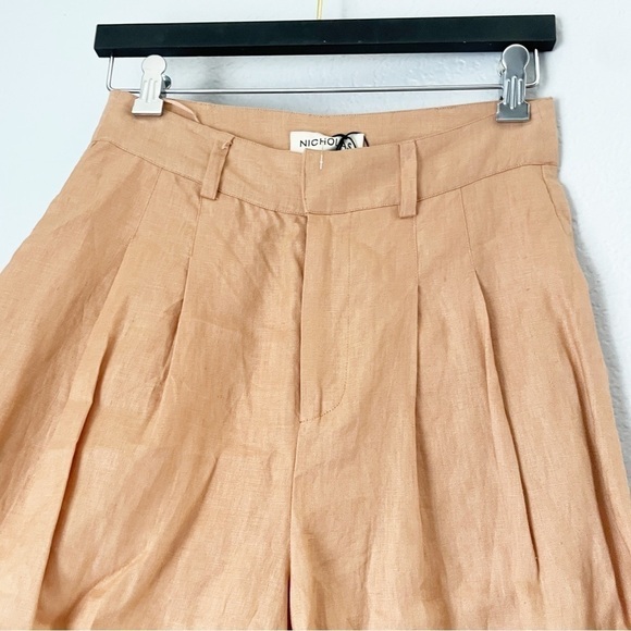 NWT NICHOLAS Delfina Short Linen In Twig - Picture 3 of 8